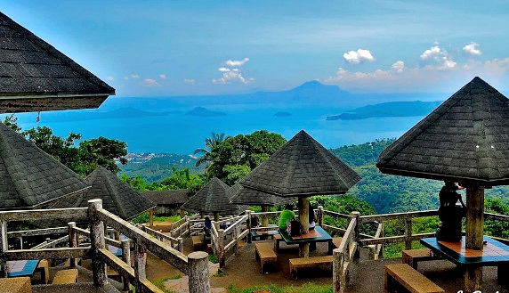 Zentria Condominiums